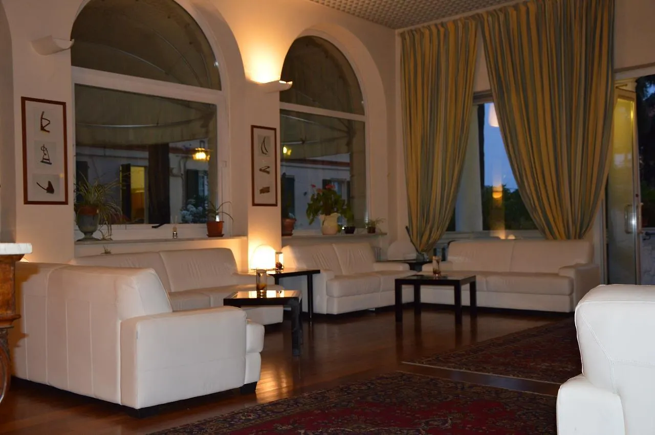 Hotel Morandi Sanremo 3*,  Italy